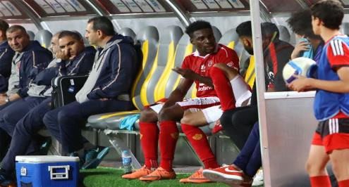 الكاميرا تلتقط "حوارا غير وديا" بين ايفونا ومؤمن زكريا